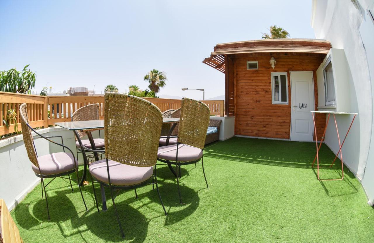 Sunshine Suite Boutique Only 5 Min Walk To The Beach - By Seaelo Eilat Exterior foto