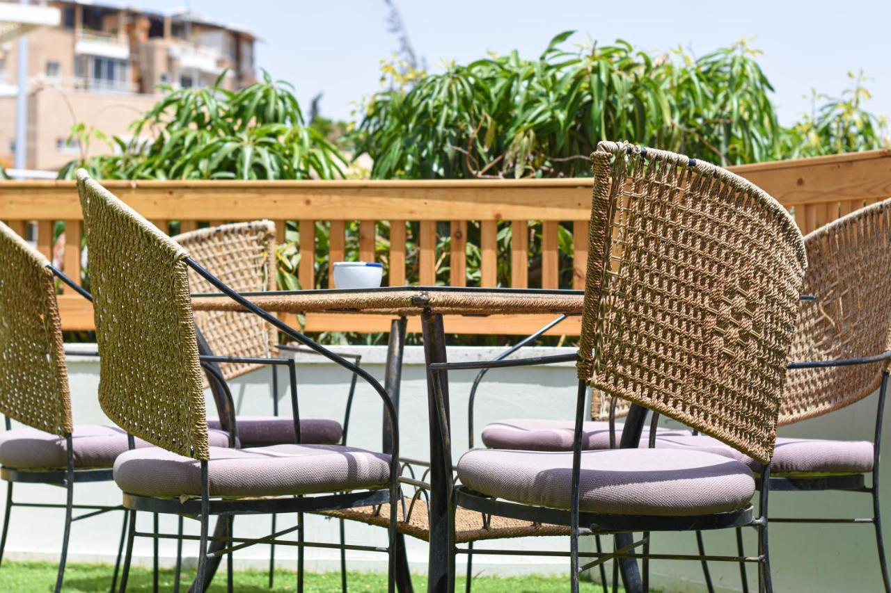 Sunshine Suite Boutique Only 5 Min Walk To The Beach - By Seaelo Eilat Exterior foto