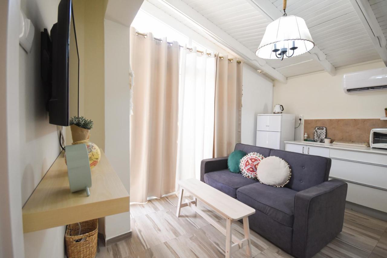 Sunshine Suite Boutique Only 5 Min Walk To The Beach - By Seaelo Eilat Exterior foto